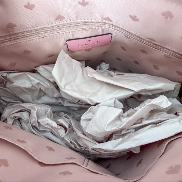 Kate Spade Pink Leather Dome Satchel. - Picture 9 of 10